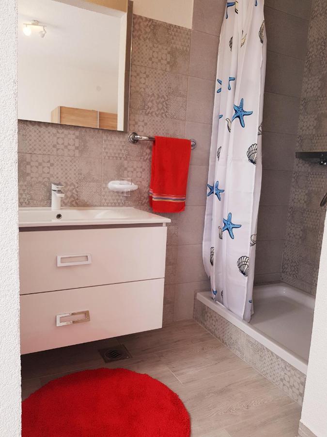 Pink Paradiso Apartment Рогозница Екстериор снимка
