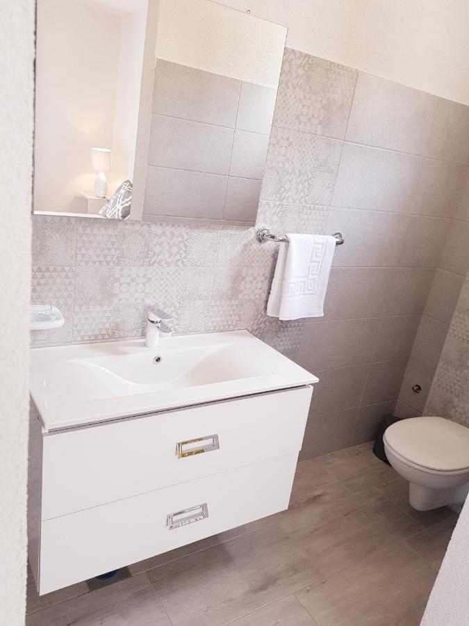 Pink Paradiso Apartment Рогозница Екстериор снимка